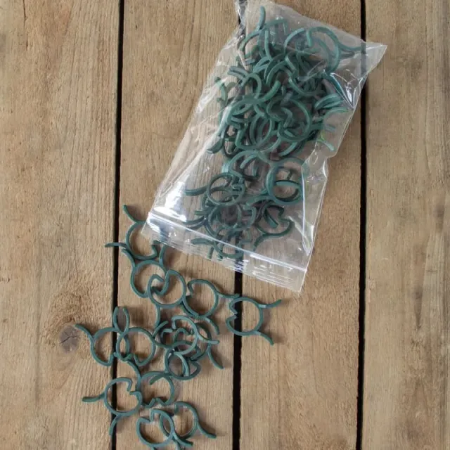 Pinetree Garden Seeds Lever Loop Plant Grippers Clips 50 Pack Reusable